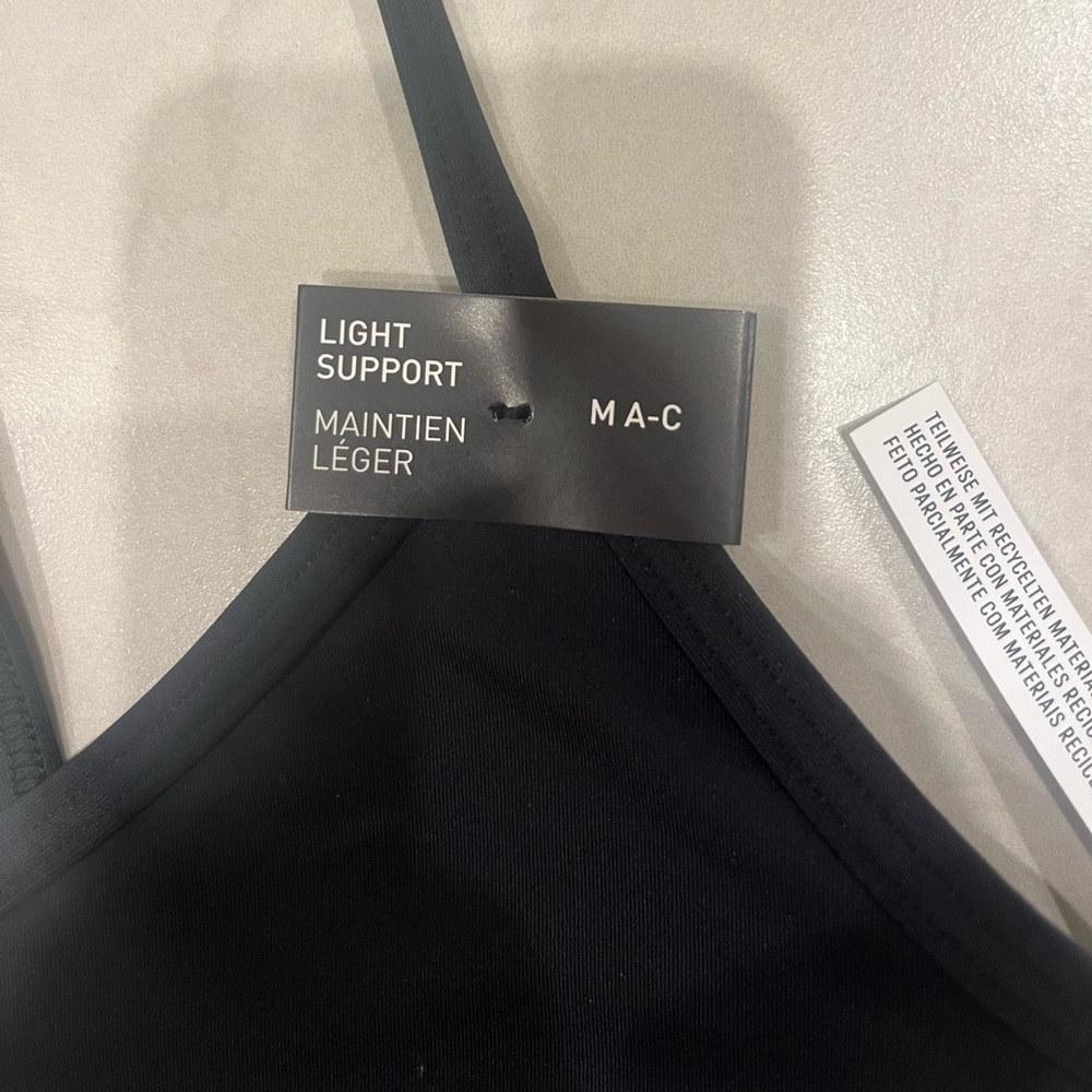 Adidas Women's Light Support Training Bra size M black color - Picture 3 of 4
